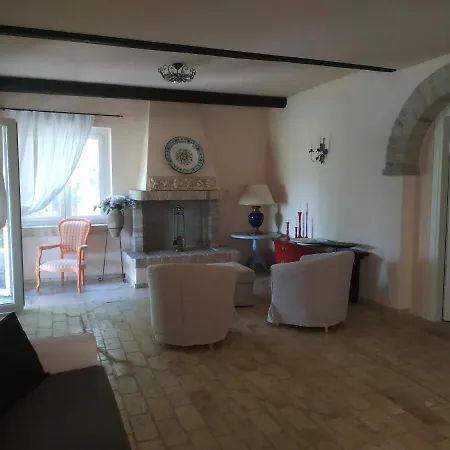 Maja Country House * Torrevecchia Teatina