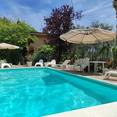 Maja Country House Apartment Torrevecchia Teatina